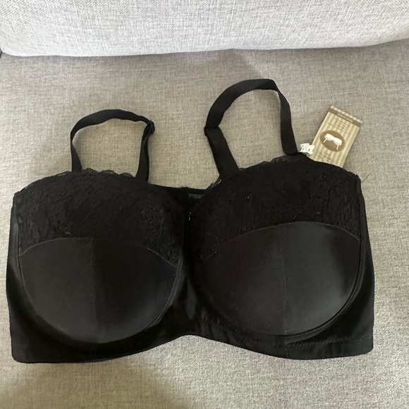 Fantasie Other - Elegant Black Lace Butterfly Back Multi Way Women's Bra